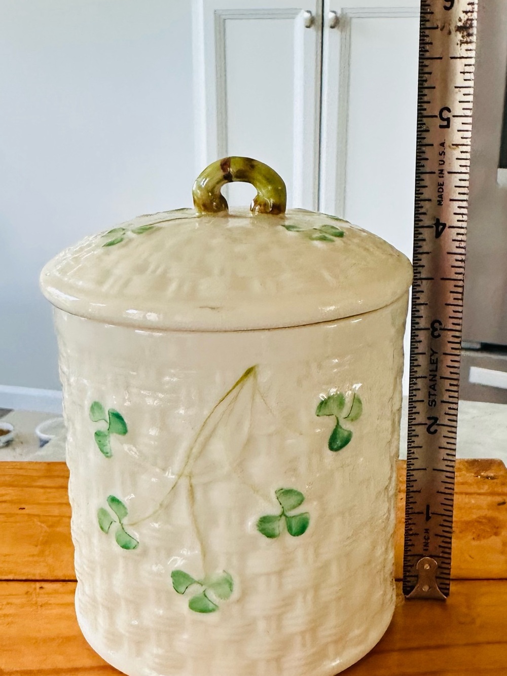 Belleek Ireland Shamrock Basket Weave Honey Jam Jelly Covered Jar GREEN MARK